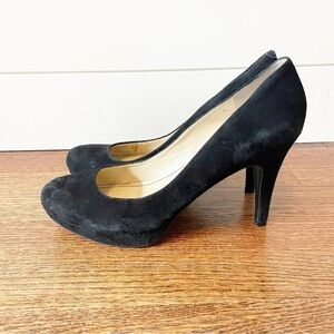 Marc Fisher | Black Suede Rounded Toe Pumps Size 8.5